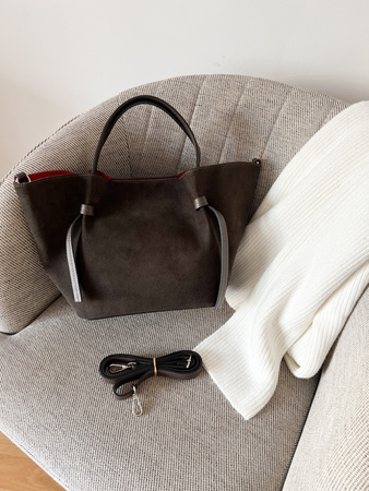 Torebka Victoria Zamsz Czekolada