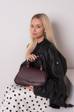 Torebka Lora Bordo Gładka